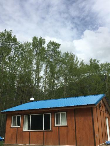 Cougar Mountain Cabin Rentals