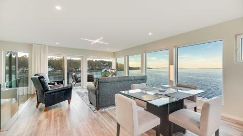 Orca View Suite 10 Mile Point