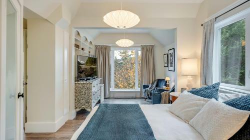 Kaliana Sanctuary With Stunning Views
