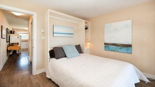 Otter Grotto 2 Bed Suite - Oceanfront Relaxation
