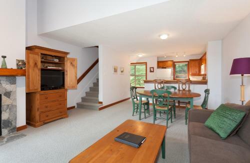 Apartamento Treeline Townhome By Whistler Premier