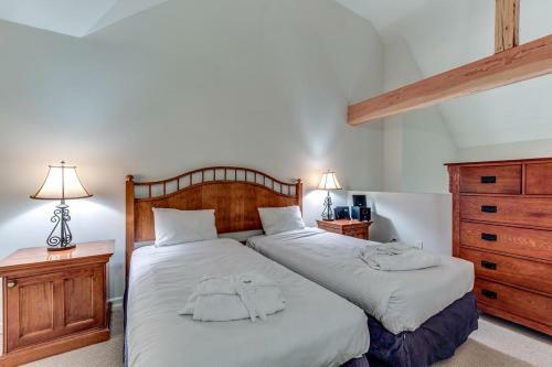 Greystone Lodge 413 - Largest