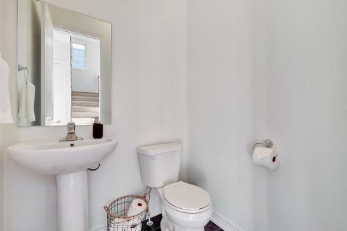 Spacious, Newly Built Prince Edward County Family Home