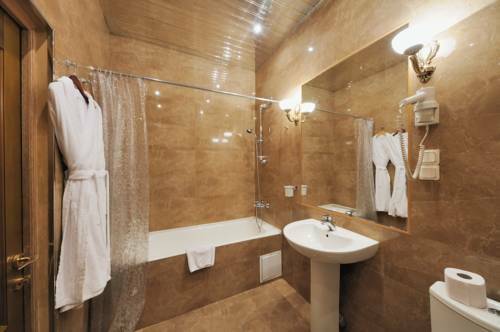 Happy Pushkin Hotel
