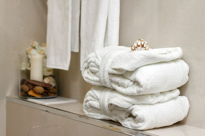 Men'k Kings Hotel