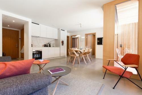 The Hide Apartments