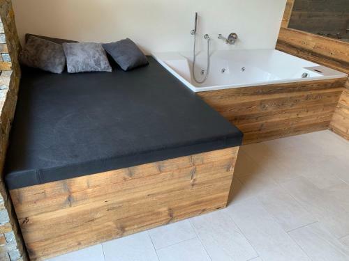 Palace Luxury Wellness Apartment Saas-fee