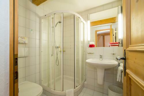 Hotel Sonne Fex Alpine Hideaway