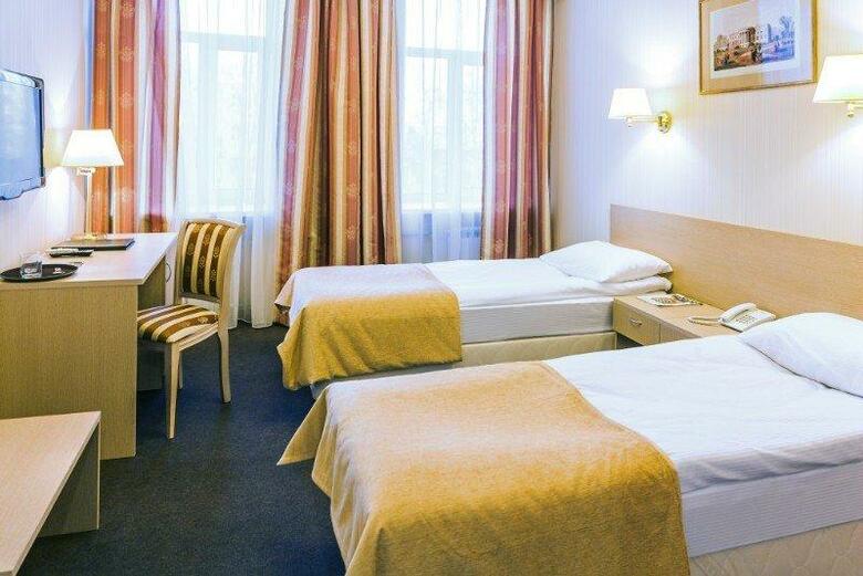 Bristol Hotel
