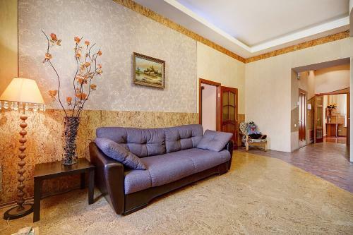 Apartment On Suvorovskiy