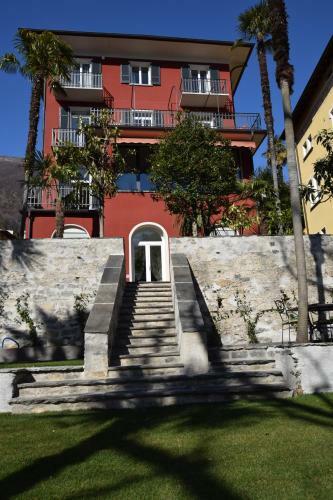 Bed & Breakfast Villa Muralto Rooms & Garden