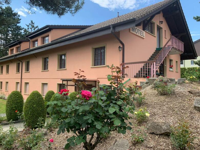 Motel Des Fleurs