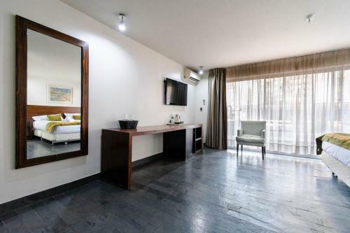 Apartamento Tribeca Super King Room - Studio With Parking, Pool, Wifi, AC