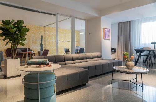 Stey 798 Serviced Apartment Boutique Hotel