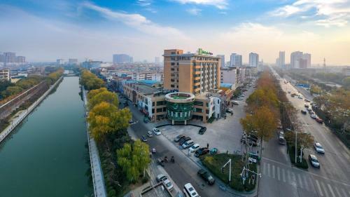 Holiday Inn Express Bozhou, An Ihg Hotel
