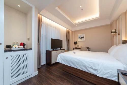 Polysheron Hotel Changsha Houjiatang Metro Station Branch