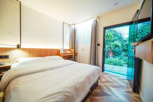 Poshpacker�chengdu Local Tea Hostel