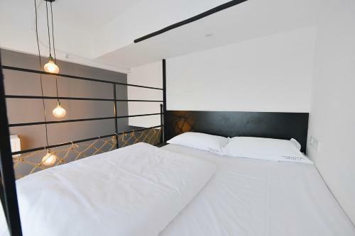 Ace Hotel Selected Dalian