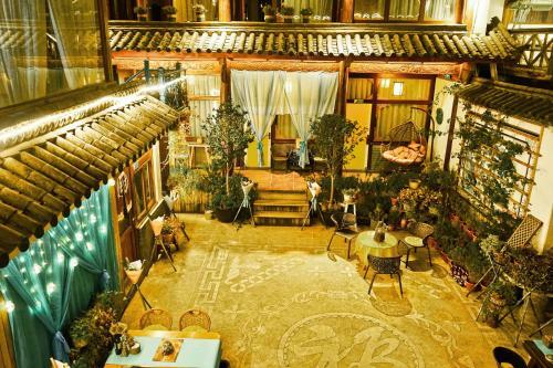 Hostal Riverside Villa
