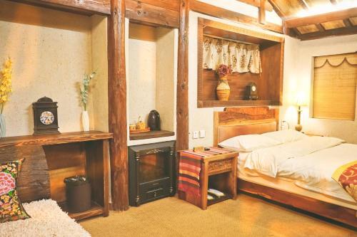 Hostal Far And Near Villa