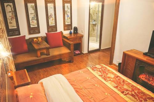 Hostal Far And Near Villa