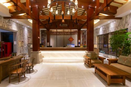 Zhangjiajie Heyday Hotel