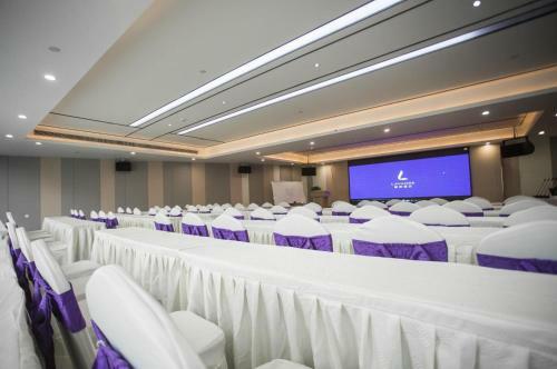 Lavande Hotel Dongguan Dongcheng Wanda Square
