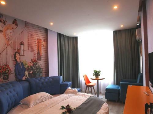 Shell Ganzhou Central Theme Hotel