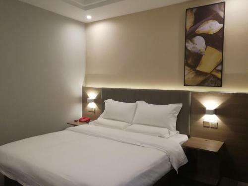Hotel 7days Premium Guangzhou Chenjiaci Subway Station Second Branch