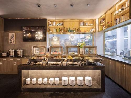 Kyriad Hotel Guangzhou Shangxiajiu