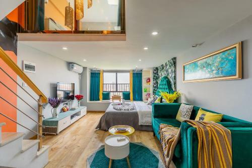Lavendar Duplex Apartment