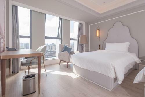 Mercure Hotel Hangzhou East Railway Station