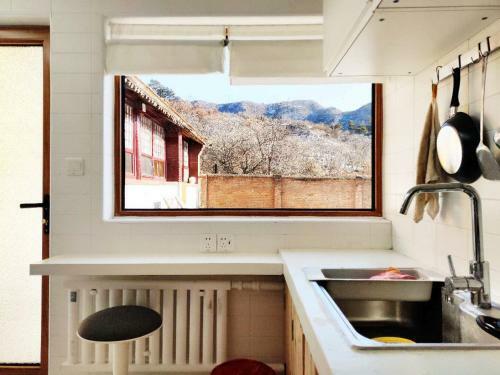 Hotel Cmyk Stoneyards By The Great Wall