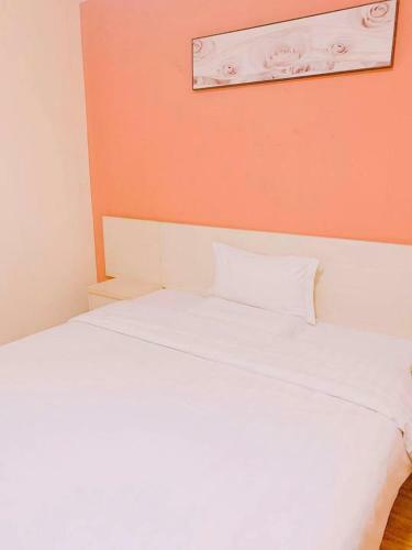 Hotel 7days Inn Huanggang Normal College