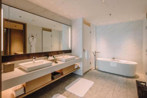 Hotel Four Points By Sheraton Jiaxing