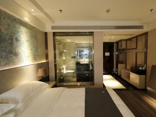 Greentree Eastern Jingde Town Railway Station Hotel