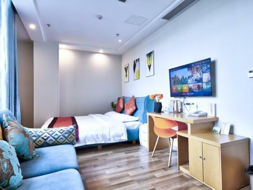 Shell Jinan Huaiyin High Speed Railway Station Hotel