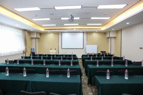 Lavande Hotel Jinan High-tech Wanda Exhibition Center