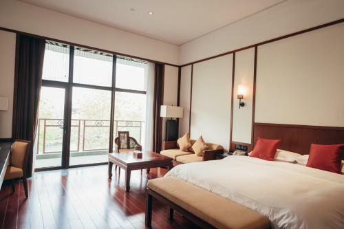 Hotel ??????????