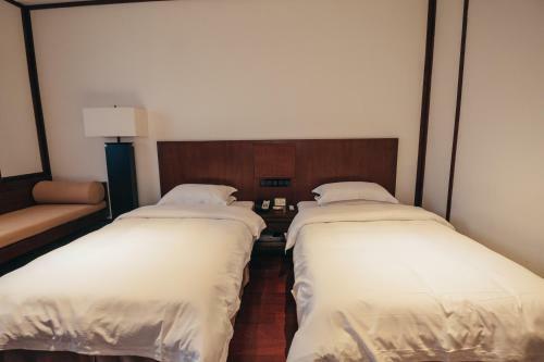 Hotel ??????????