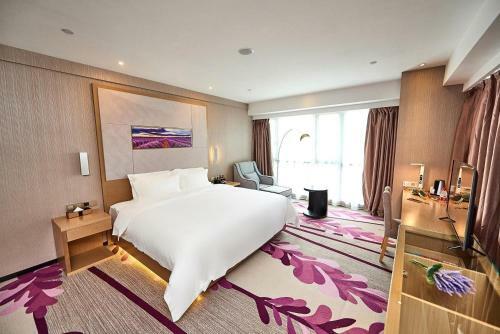 Lavande Hotel Haining Leather City Yintai Branch