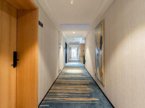 Hotel Ramada Encore By Wyndham Kunming West