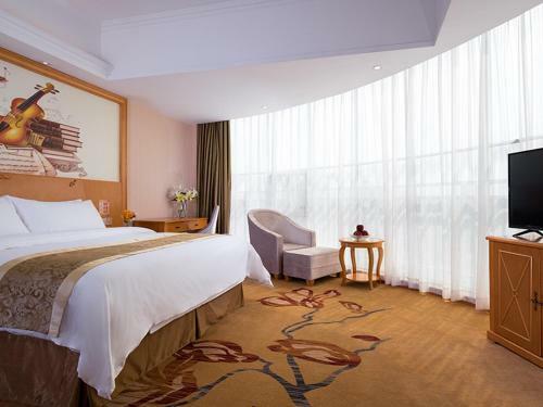 Vienna Hotel (Shaoguan Lechang Branch)