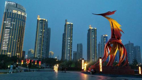 Hotel Yitel (Linyi Binhe Avenue)