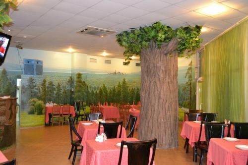 Yakhont Hotel