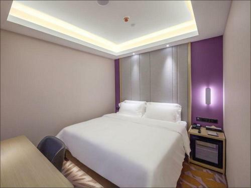 Lavande Hotel Nanjing South Railway Station Dinghe Bridge