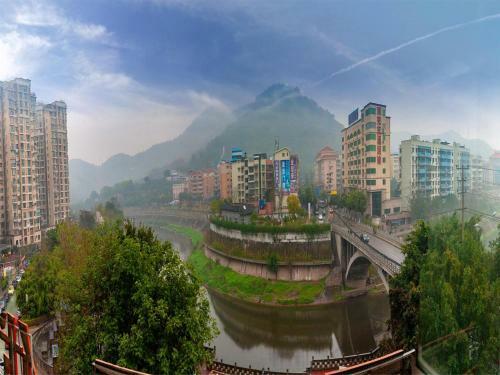 Hotel 7days Premium Nanchong Silk Road Branch