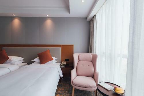 Zhenhe Hotel