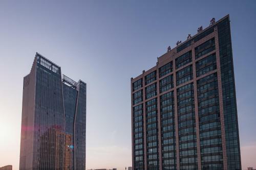 Zhenhe Hotel