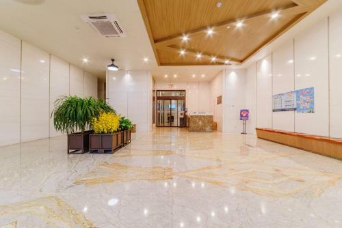Chang Chun Teng Aparthotel(Shenzhen Science And Technology Park Store)